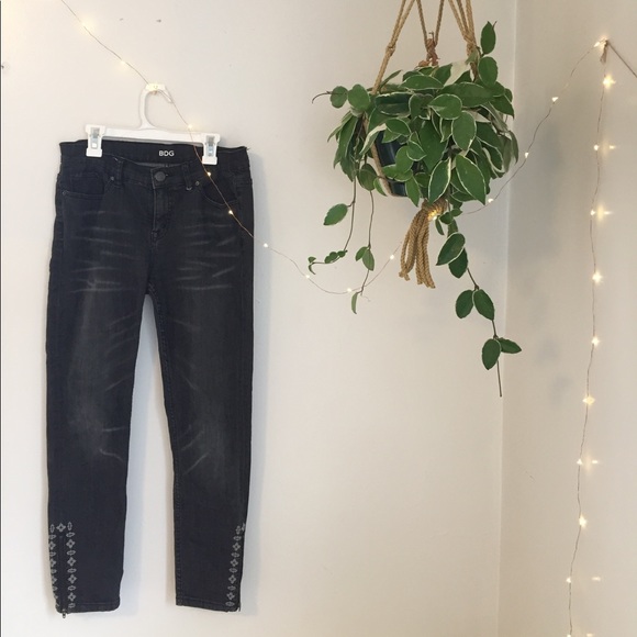 Urban Outfitters Denim - BDG embroidered mid-rise jeans